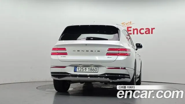 Genesis GV80 — Фото автомобиля 4