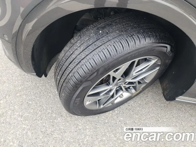 Genesis GV70 2.5T Бензин AWD — Фото автомобиля 7