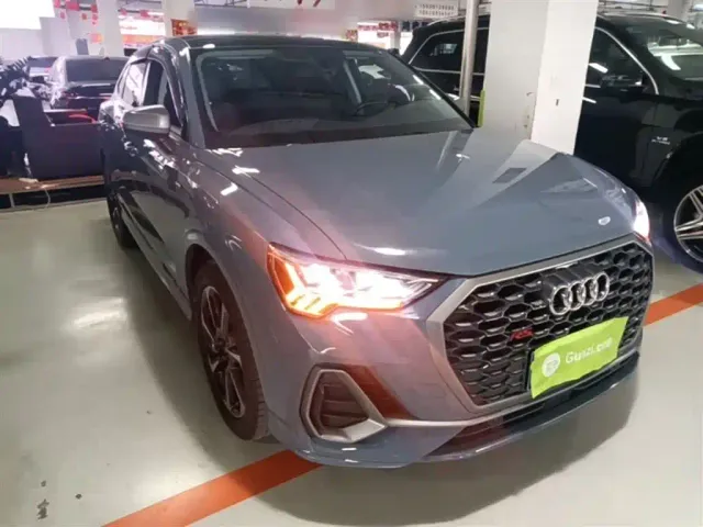 Audi Q3 Sportback — Фото автомобиля 3