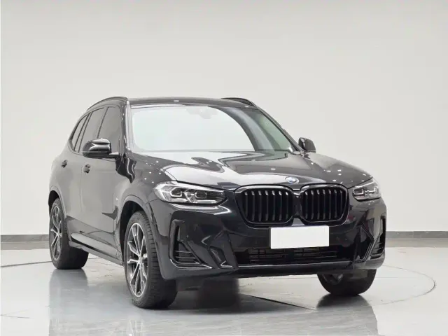 BMW X3 — Фото автомобиля 2