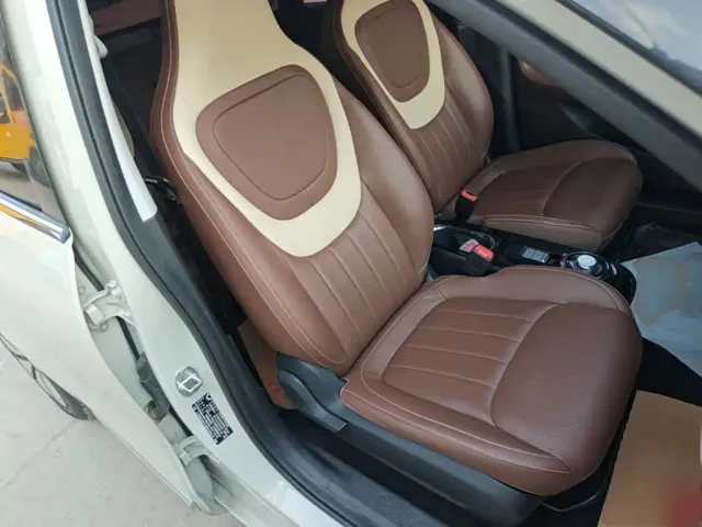 Wuling Bingo — Фото автомобиля 24