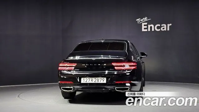 Genesis G80 Бензин 2.5 турбо AWD — Фото автомобиля 4