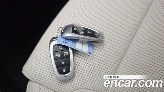 Hyundai Grandeur Новый Grandeur IG — Фото автомобиля 16