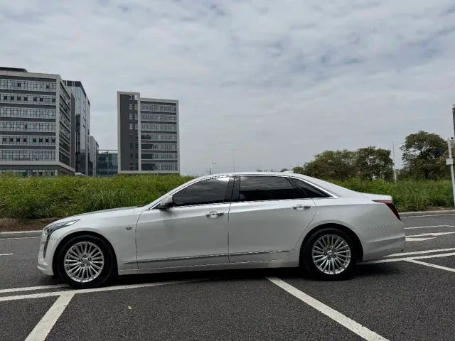 Cadillac CT6 — Фото автомобиля 7