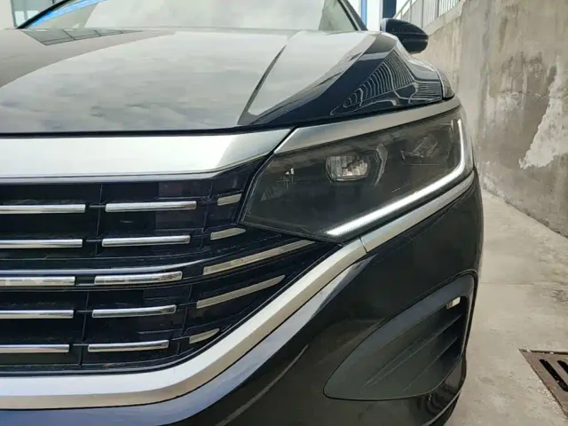 Volkswagen Passat — Фото автомобиля 23