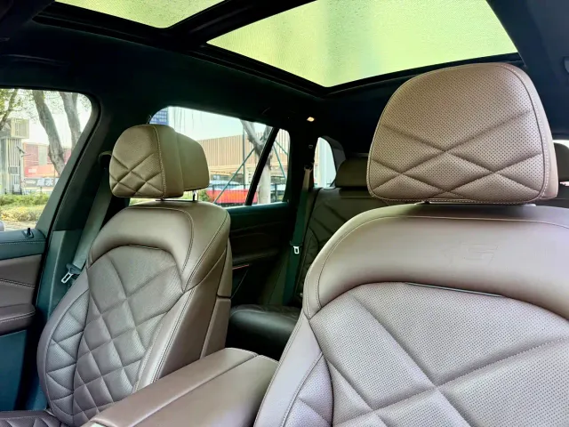 BMW X5 — Фото автомобиля 9