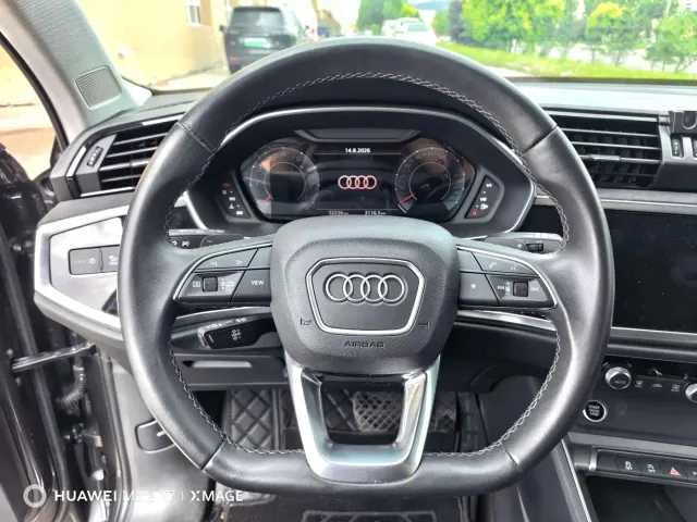 Audi Q3 — Фото автомобиля 18