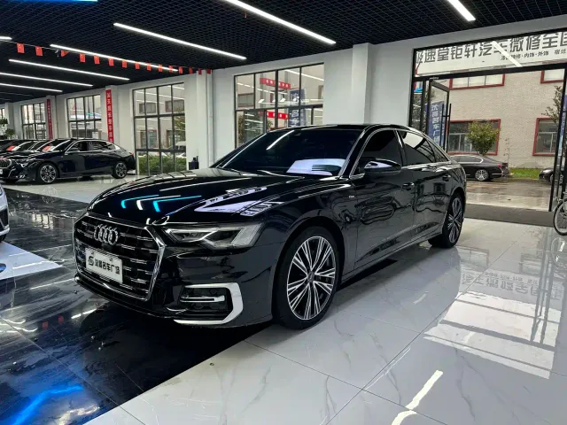 Фотография автомобиля — Audi A6L