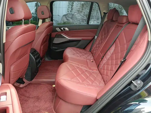 BMW X5 — Фото автомобиля 12