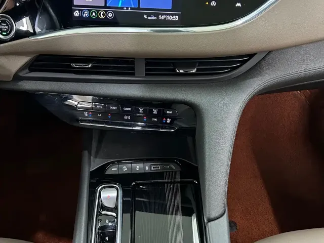 Buick Enclave — Фото автомобиля 12