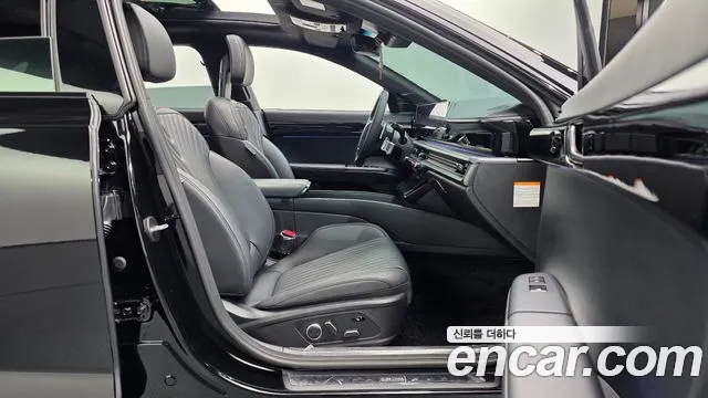 Hyundai Grandeur GN7 — Фото автомобиля 16