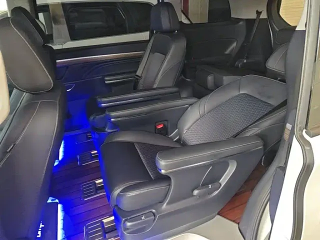 GAC Trumpchi M8 — Фото автомобиля 16