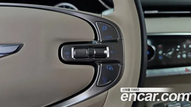 Genesis GV70 — Фото автомобиля 28