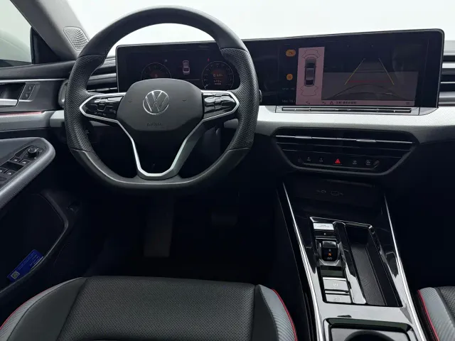 Volkswagen Lamando — Фото автомобиля 9