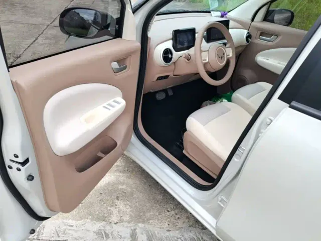 Wuling Hongguang Mini EV — Фото автомобиля 15