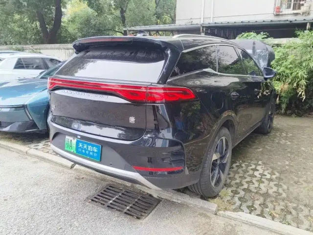 BYD Tang — Фото автомобиля 2