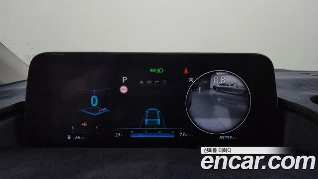 Hyundai Staria Staria 4WD Lounge 9 мест — Фото автомобиля 8