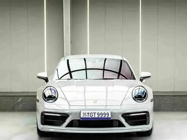 Porsche 911 — Фото автомобиля 11