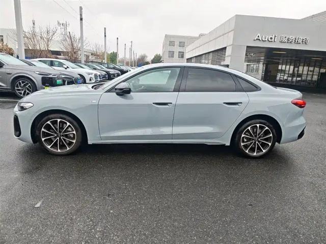 Audi A5L — Фото автомобиля 8