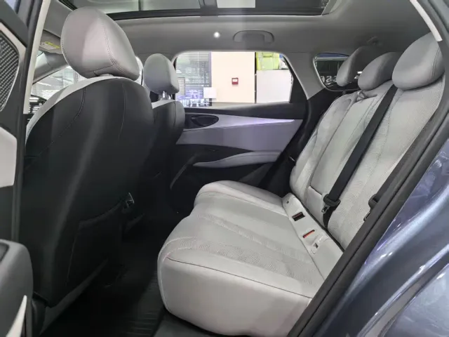 BYD Seal 06 DM-i Touring — Фото автомобиля 9