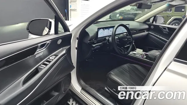 Genesis GV80 — Фото автомобиля 9