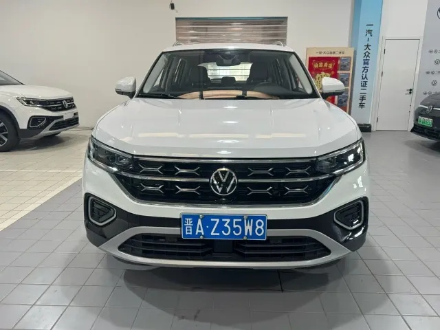 Volkswagen Tayron — Фото автомобиля 2