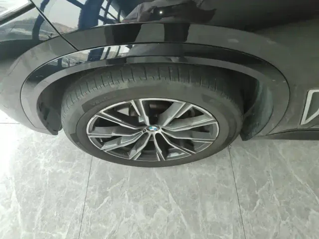 BMW X5 — Фото автомобиля 22