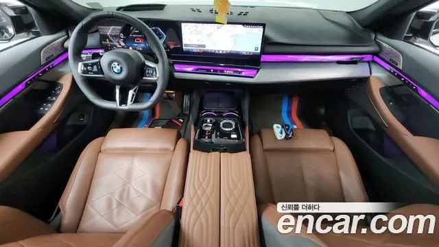BMW 5 Series G60 — Фото автомобиля 9