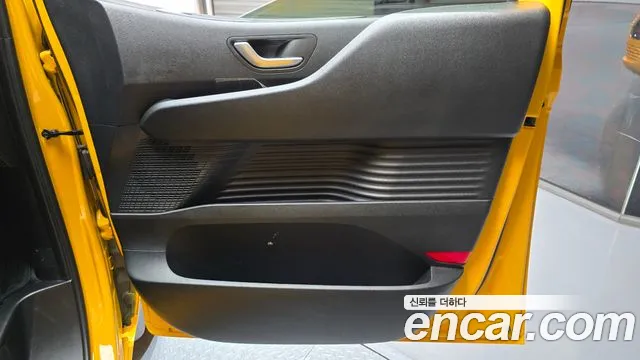 Hyundai Staria — Фото автомобиля 14