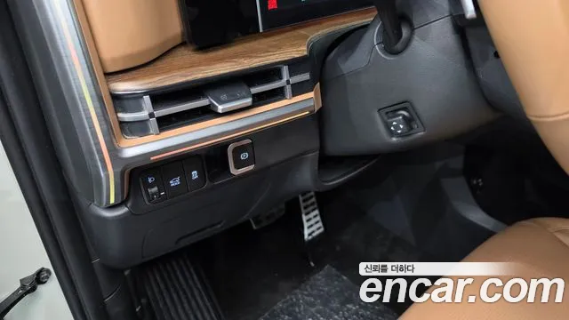 Hyundai Santa Fe MX5 — Фото автомобиля 17