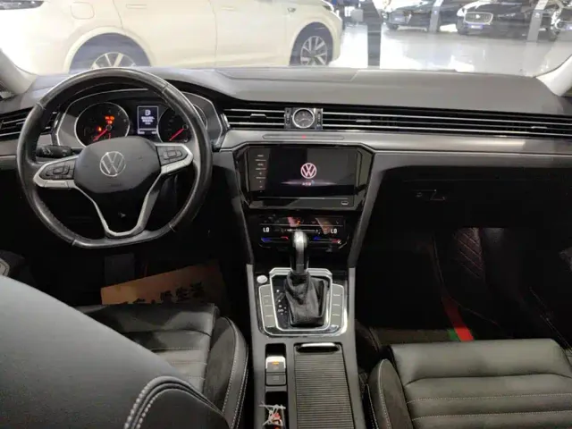 Volkswagen Magotan — Фото автомобиля 12