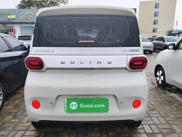 Wuling Hongguang Mini EV — Фото автомобиля 5