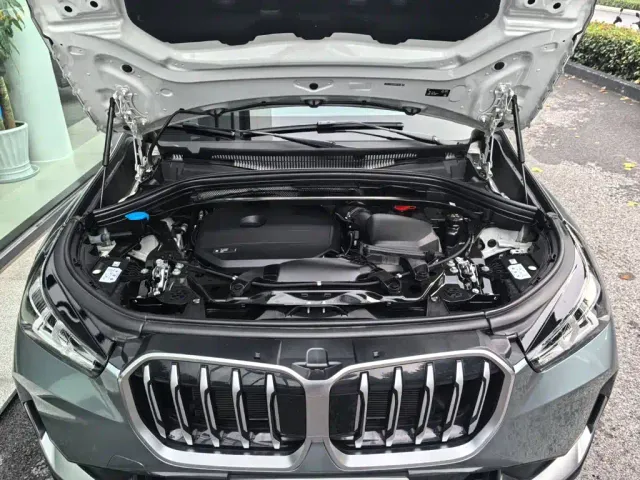BMW X1 — Фото автомобиля 14