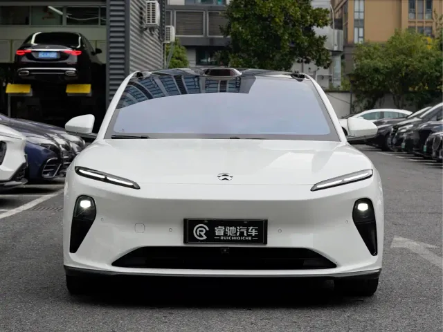 Nio ET5 — Фото автомобиля 2