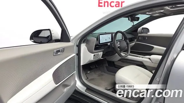 Hyundai Ioniq 6 — Фото автомобиля 15