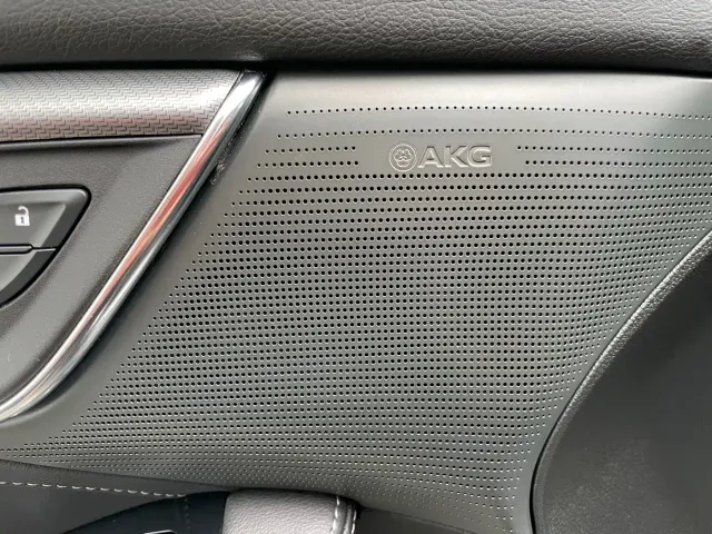 Cadillac CT5 — Фото автомобиля 5