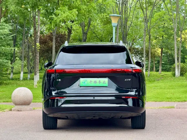 Xpeng G9 — Фото автомобиля 4