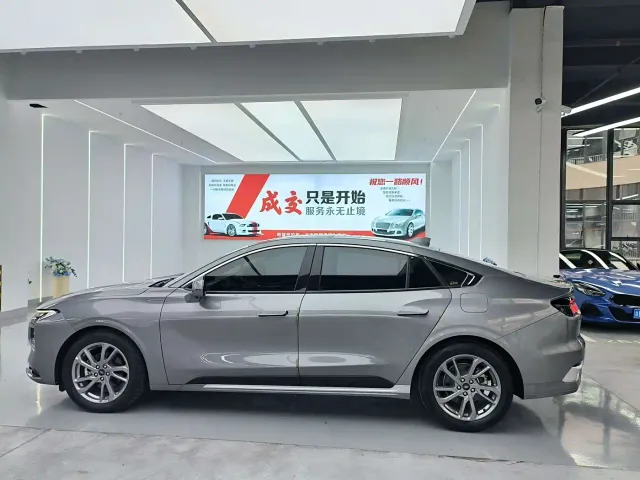 Ford Mondeo — Фото автомобиля 15