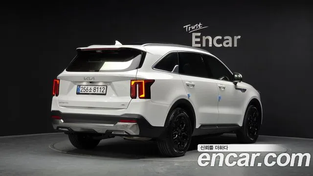 Kia Sorento — Фото автомобиля 2