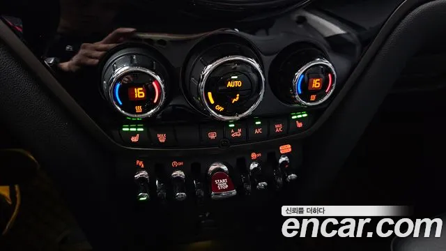 Mini Countryman — Фото автомобиля 16