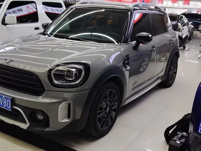 MINI Countryman — Фото автомобиля 2