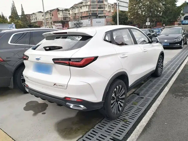 Changan Oushang X5 — Фото автомобиля 6