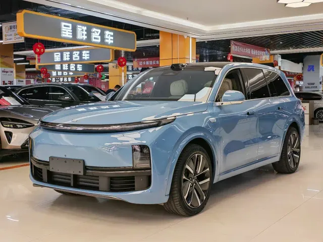 Фотография автомобиля — Li Auto L9
