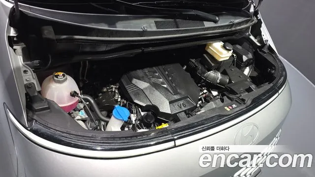 Hyundai Staria — Фото автомобиля 9