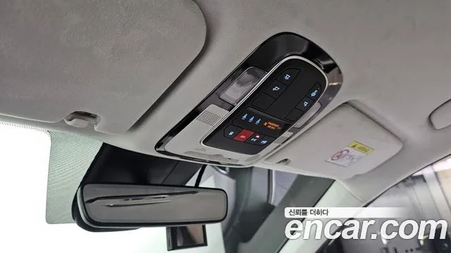 Hyundai Santafe Новый Santa Fe Бензин 2.5T 4WD — Фото автомобиля 15