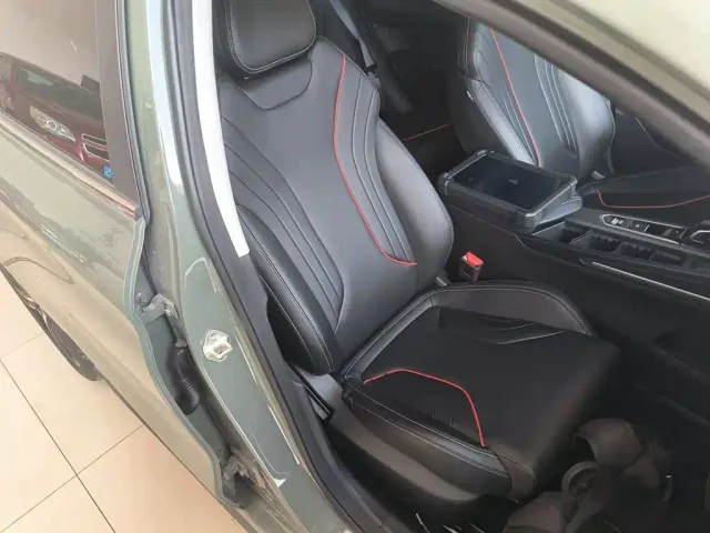 Geely Binrui — Фото автомобиля 24