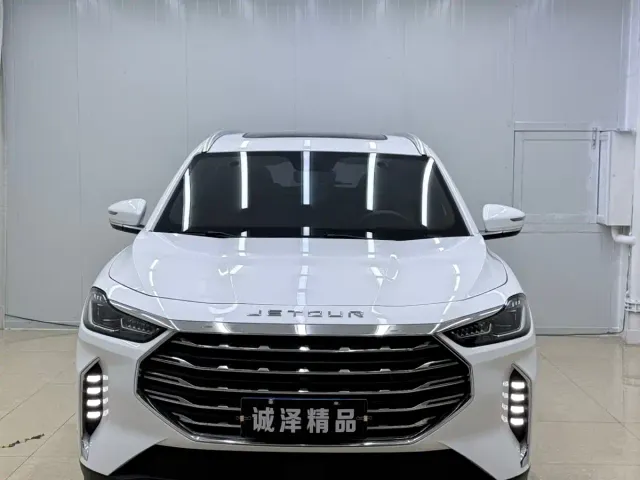 Jetour X70 Plus — Фото автомобиля 2