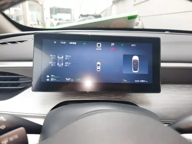 BYD Seal 05 DM-i — Фото автомобиля 11