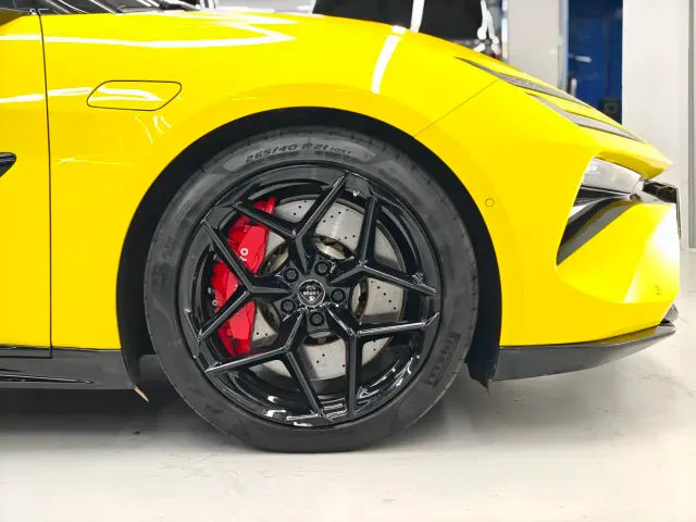 Lotus Emeya — Фото автомобиля 6