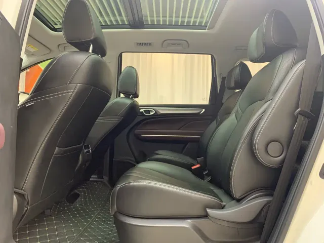 GAC Trumpchi M6 — Фото автомобиля 9